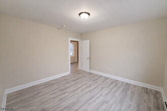 326 Mercer Ave in Roselle, NJ - Building Photo - Building Photo