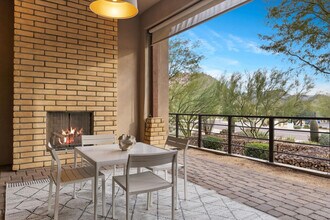 10437 E Monterra Way in Scottsdale, AZ - Building Photo - Building Photo