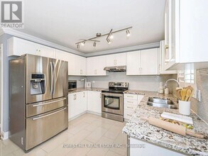 1575 Samuelson Cir in Mississauga, ON - Building Photo - Building Photo