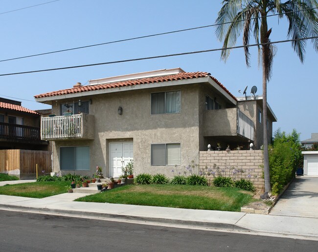 16691 Lynn St in Huntington Beach, CA - Building Photo - Building Photo