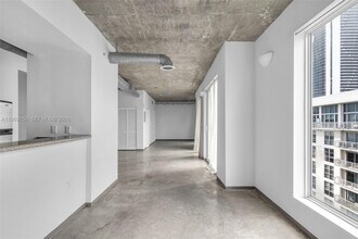 455 NE 25th St, Unit 809 in Miami, FL - Building Photo - Building Photo