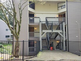 2 Marigold Dr in Bellingham, WA - Building Photo