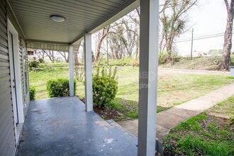 5804 Old Rutledge Pike in Knoxville, TN - Building Photo - Building Photo