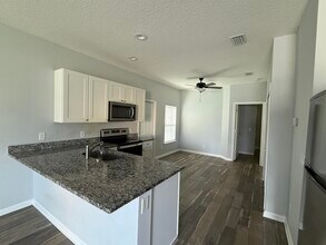 863 Helen St in St. Augustine, FL - Building Photo - Building Photo
