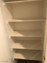 391 Silverado Pines Ave in Las Vegas, NV - Building Photo - Building Photo