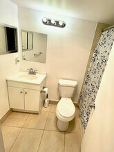 128 Canterbury F in West Palm Beach, FL - Building Photo - Building Photo