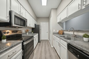 The Enclave at Stonebrook in Frisco, TX - Building Photo
