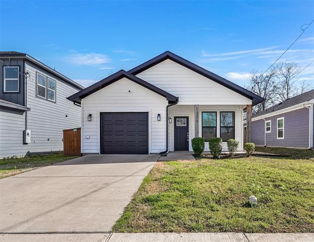1319 Hemphill St in Greenville, TX - Building Photo