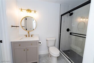 6306 Royal Woods Dr in Ft. Myers, FL - Building Photo - Building Photo