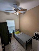 16685 Meadowcroft St in Montgomery, TX - Building Photo