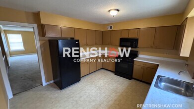 3222 13 Colony Mall in Memphis, TN - Foto de edificio - Building Photo