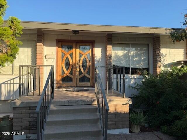 property at 7615 E Minnezona Ave