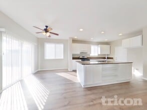 1734 W Ave H 1 in Lancaster, CA - Building Photo - Building Photo