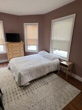 38 Pinckney St, Unit #2 in Somerville, MA - Building Photo - Building Photo