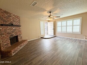 5110 W Wood Dr in Glendale, AZ - Foto de edificio - Building Photo