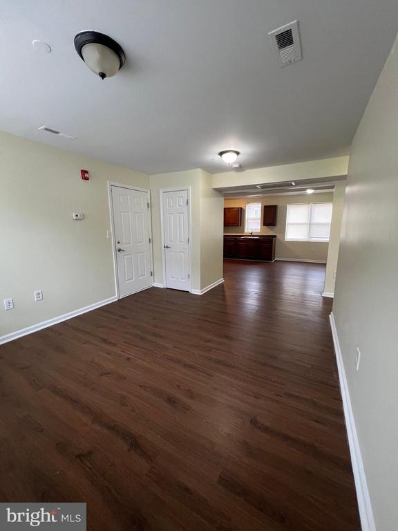 4300 Liberty Heights Ave in Baltimore, MD - Building Photo - Building Photo