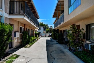 4840 Van Noord Ave in Los Angeles, CA - Building Photo - Building Photo