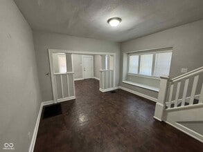 626 N Euclid Ave in Indianapolis, IN - Building Photo - Building Photo