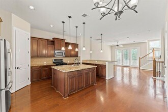 1326 Paige St in Houston, TX - Building Photo - Building Photo