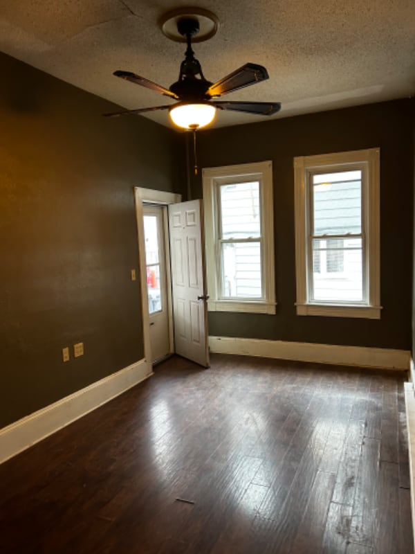 property at 552 Main St