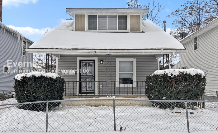 1555 Myrtle Ave in Columbus, OH - Building Photo