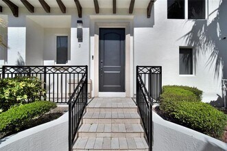 425 N Ocean Blvd in Boca Raton, FL - Building Photo - Building Photo