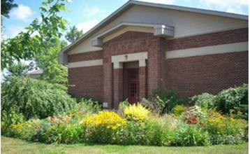 Greenland Place Apartments in St. Louis, MI - Building Photo - Building Photo