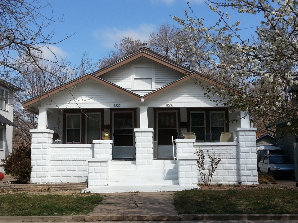 1520 W Harrison St in Wichita, KS - Building Photo