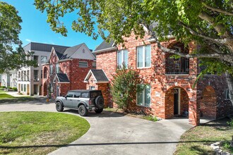 3220-3236 S University Dr in Fort Worth, TX - Building Photo - Building Photo