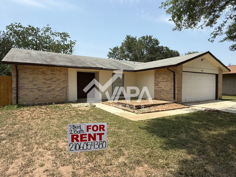 10815 Green Heights Dr in San Antonio, TX - Building Photo