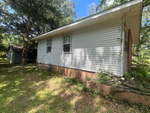 3141 Oak Forest Dr in Jackson, MS - Building Photo - Building Photo