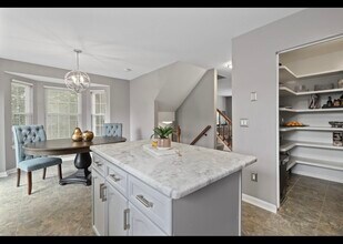 4560 Perch Branch Way in Woodbridge, VA - Building Photo - Building Photo