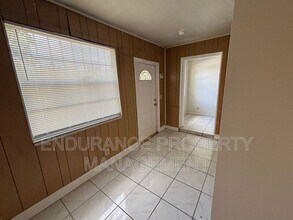 1489 Silver Beach Rd in Riviera Beach, FL - Building Photo - Building Photo