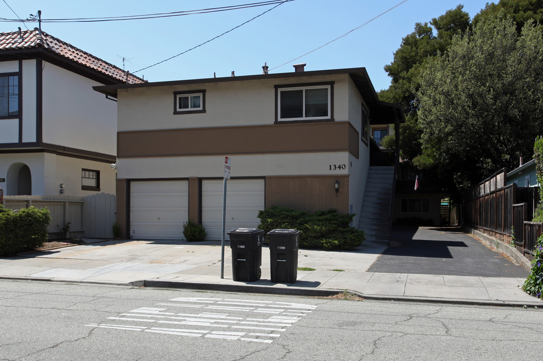 1340 Cherry St in San Carlos, CA - Building Photo