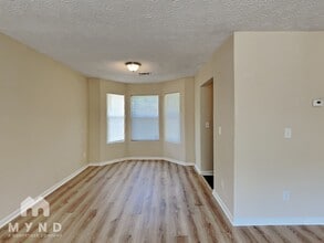 1626 Sugar Downs Ct SE in Atlanta, GA - Foto de edificio - Building Photo