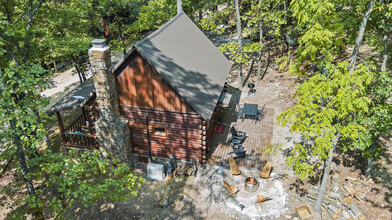 493 Co Rd 340 in Eureka Springs, AR - Building Photo - Building Photo