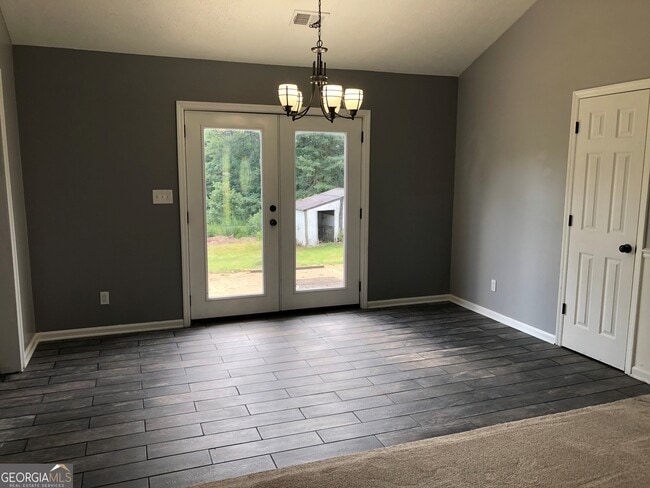 60 Ridge Dr in Senoia, GA - Building Photo - Building Photo