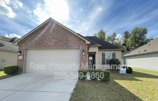 7948 Antebellum Ave in Baton Rouge, LA - Building Photo