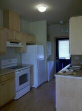 216 Ashley Ave-Unit -#201 in Bellingham, WA - Building Photo - Building Photo