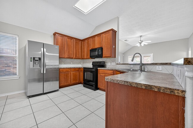 property at 6927 Great Oaks Shadow Dr