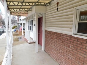 21 W 14th St in Bayonne, NJ - Building Photo - Building Photo