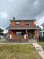 73 N Oakley Ave in Columbus, OH - Building Photo