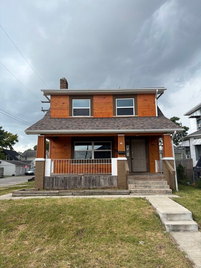 property at 73 N Oakley Ave