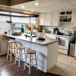 property at 621 S Xenon Ct