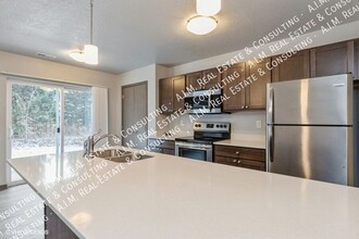 2914 NW 40th St in Ankeny, IA - Foto de edificio - Building Photo