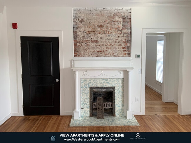 214 N Cedar St, Unit 1A in Greensboro, NC - Building Photo - Building Photo