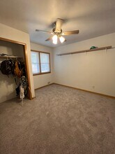 1060 21st Ave SE in Minneapolis, MN - Building Photo - Building Photo