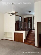 2221 S Jefferson St in Roanoke, VA - Building Photo - Building Photo