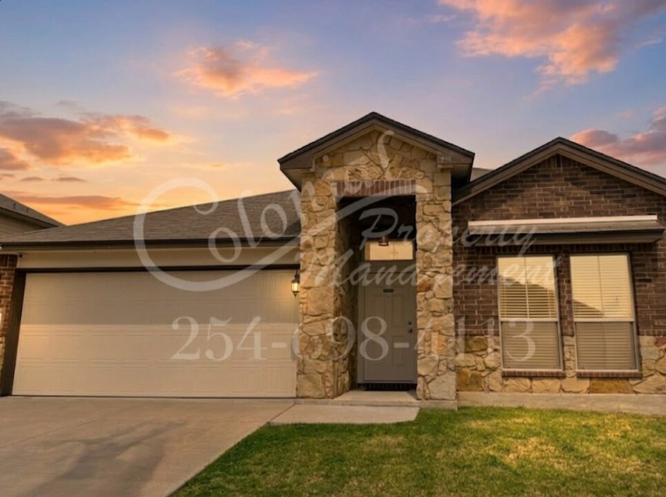 3703 Anvil Range Rd in Killeen, TX - Foto de edificio