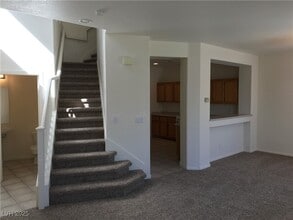 3758 Solandra St in Las Vegas, NV - Building Photo - Building Photo